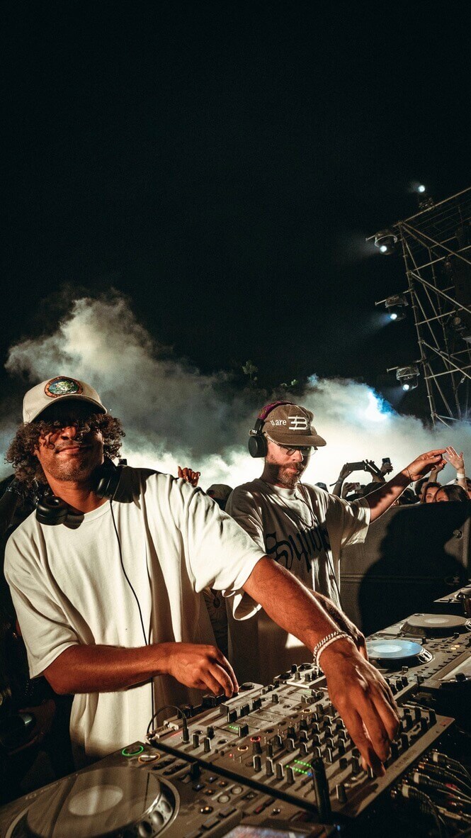 3EC48FE3-DB71-4CF8-A597-4FECD1A9BE2E_1_105_c