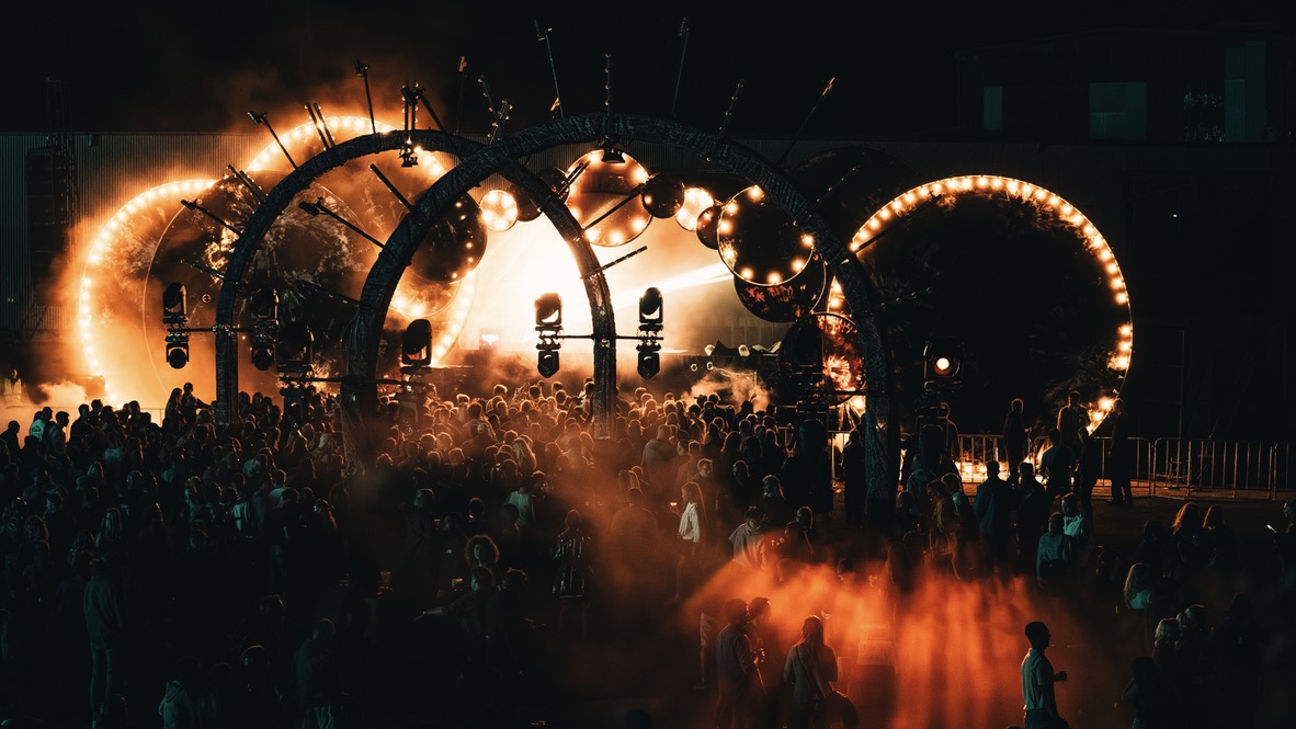 4191E892-7AC2-4369-8D6F-C92AF8CB3481_1_105_c