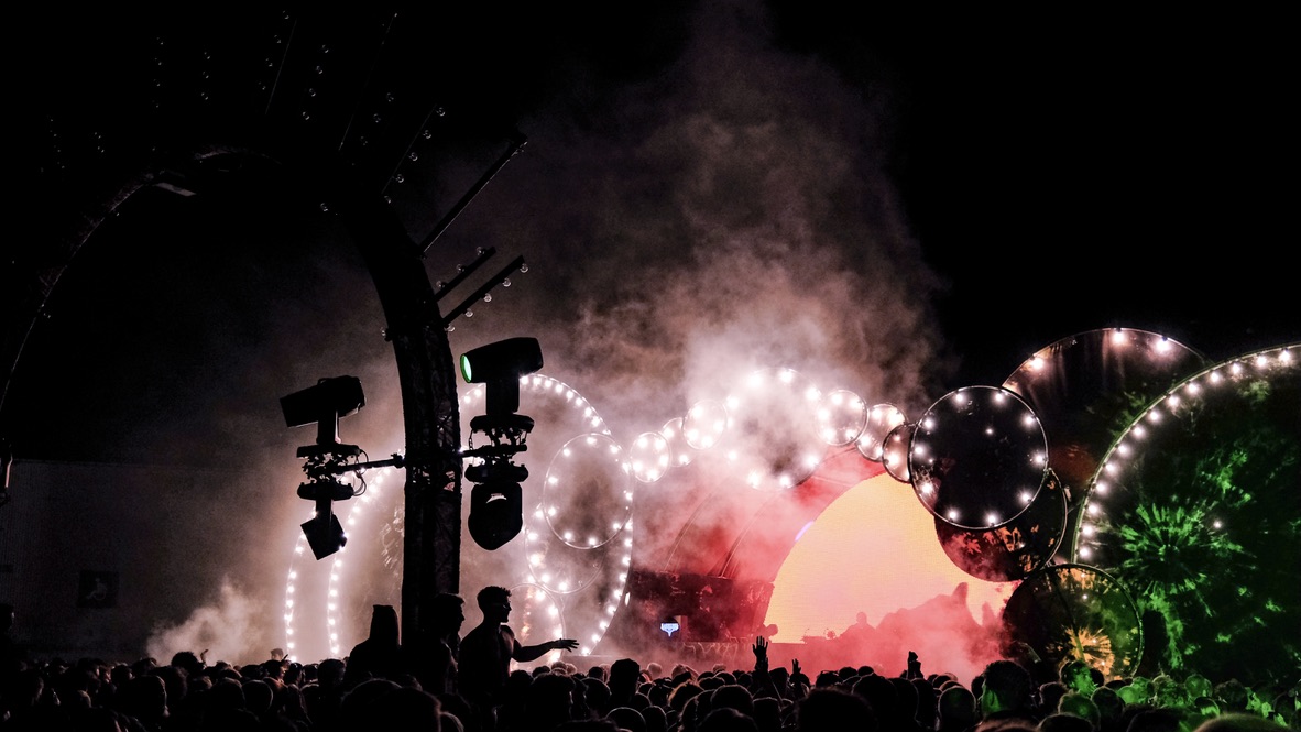 D1D9BA6F-94CB-4851-85EF-0794C14840ED_1_105_c